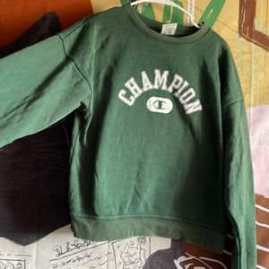 Green champion crewneck